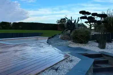 pisciniste Bruz-4